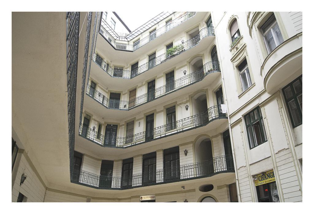 Lem Family Apartment Будапеща Стая снимка